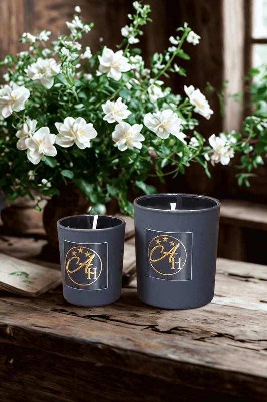 Bougie Elegance parfum Jasmin - Verre noir au design minimaliste